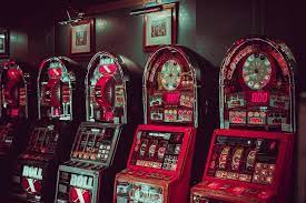 Зеркало Casino Malina